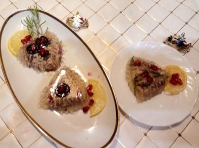 Заливное из горбуши: простой рецепт для праздничного стола