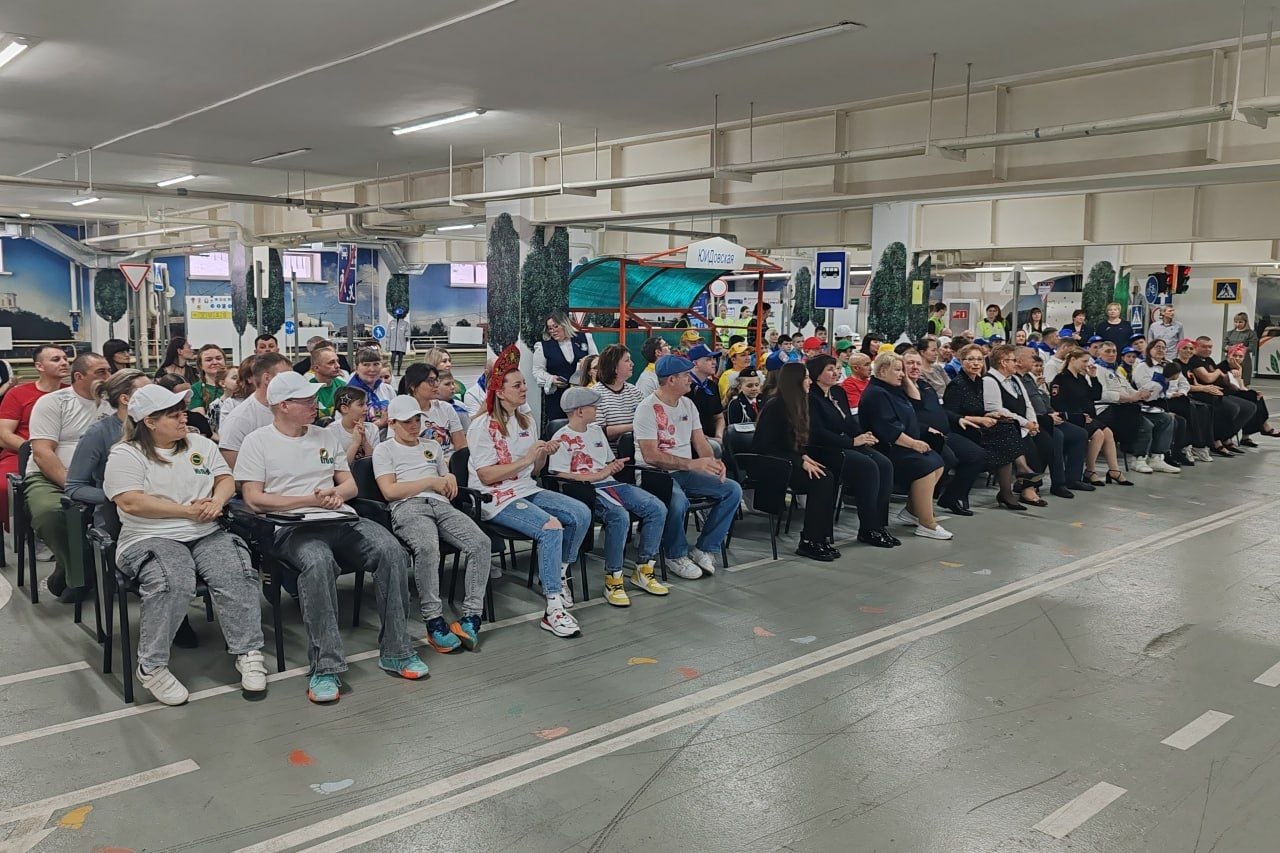 В Кузбассе подвели итоги областного конкурса «Семья за безопасность на дорогах», приуроченного к 90-летию образования Госавтоинспекции В Кузбассе подвели итоги областного конкурса «Семья за безопасность на дорогах», приуроченного к 90-летию образования Госавтоинспекции