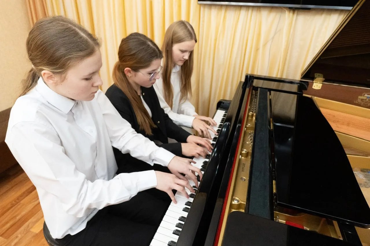 По нацпроекту «Семья» в ДШИ №15 поступили новые инструменты По нацпроекту «Семья» в ДШИ №15 поступили новые инструменты