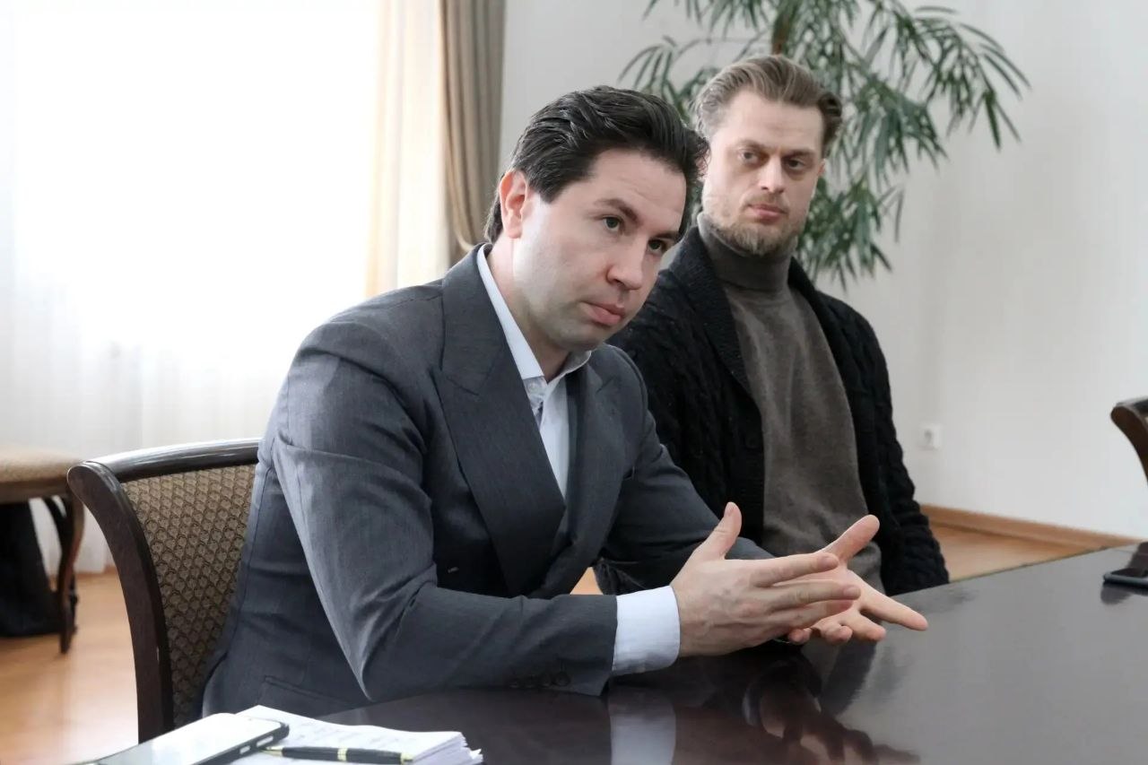 Дмитрий Анисимов: Развитие креативной экономики - новое для города направление, тем не менее это необходимость, которую диктует время Дмитрий Анисимов: Развитие креативной экономики - новое для города направление, тем не менее это необходимость, которую диктует время