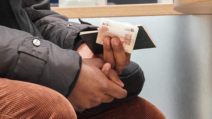 Финансовые эксперты предупреждают о рисках вложений свыше 1,4 миллиона рублей