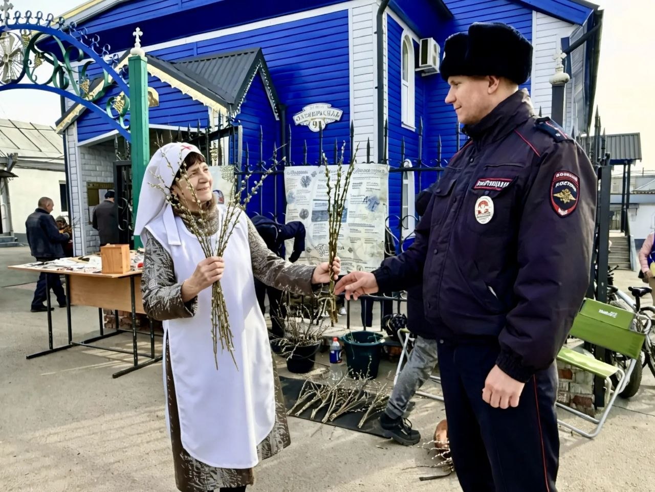 Друзья! Полиция Кузбасса поздравляет с Вербным воскресеньем! Друзья! Полиция Кузбасса поздравляет с Вербным воскресеньем!