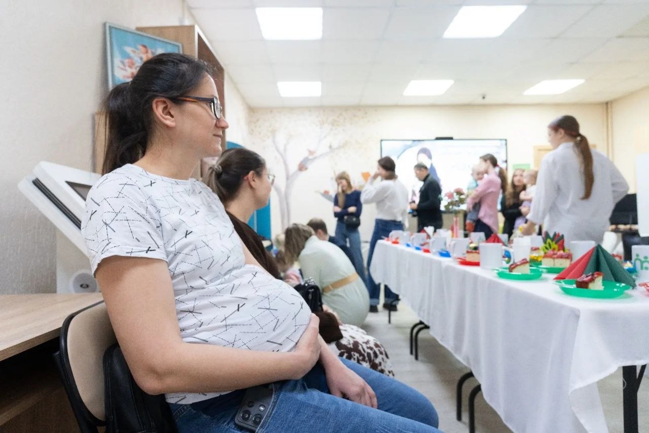 Ко Дню беременных в Кемерове состоялся круглый стол участниц проекта «Сохраним жизнь» Ко Дню беременных в Кемерове состоялся круглый стол участниц проекта «Сохраним жизнь»