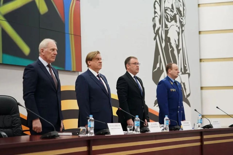 ���������� ����������� ������� ���� ������� ���������� ��������� ����� � ������ ������������� ������� �� 35-� ��������� ���������� ��������, ������� ���������� �������