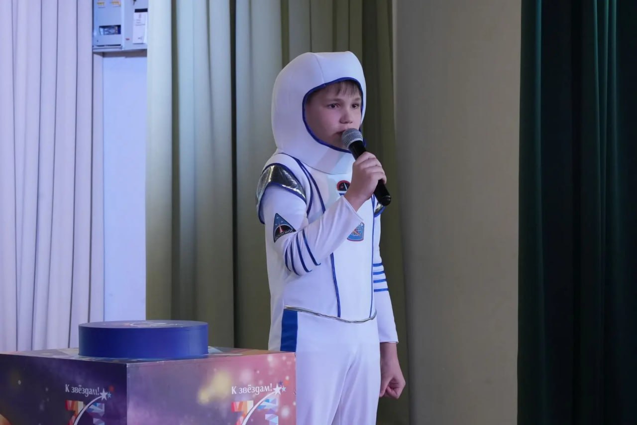 В кемеровском лицее №23 открылся музей космонавтики В кемеровском лицее №23 открылся музей космонавтики