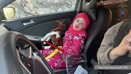 Соблюдать правила дорожного движения нужно всегда, но особенно ответственно следует относиться к управлению автомобилем, если в салоне находится ребёнок