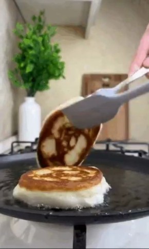 Нежные оладьи на кефире: секреты кулинарного искусства