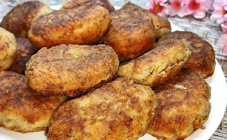 Гречневые котлеты с хрустящей корочкой: легкость и вкус в каждом укусе