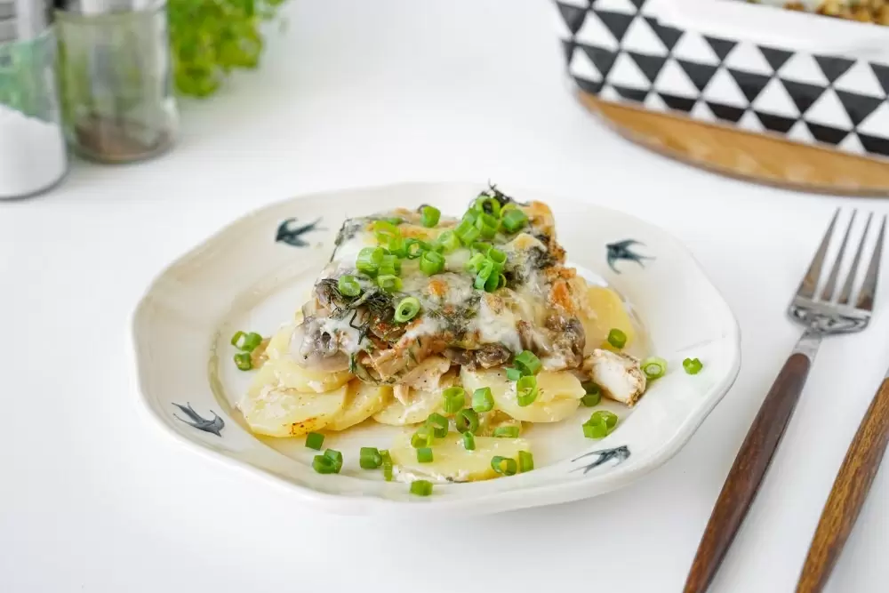 Сытная запеканка с курицей и картошкой: идеальный ужин без хлопот