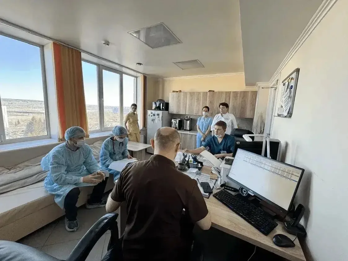 Илья Середюк: берем на вооружение рекомендации федеральных экспертов по развитию медицины Кузбасса Илья Середюк: берем на вооружение рекомендации федеральных экспертов по развитию медицины Кузбасса