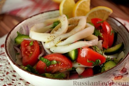 Освежите свой стол: невероятные салаты для любого повода