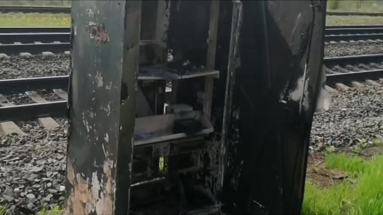 Не разрушай свою жизнь. Министерство внутренних дел России предупреждает: экстремизм, диверсии и терроризм не только рушат жизни, но и оставляют глубокие раны в обществе любое противоправное действие неизбежно влечёт за...