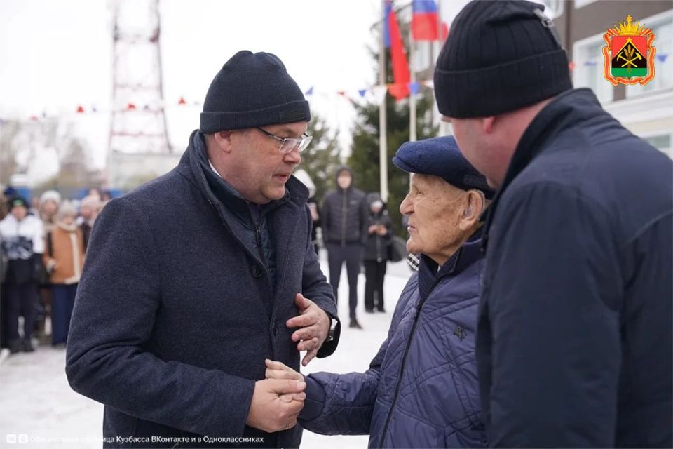 ���� ������� ��������� ����� �������� �������� �������� �� 100-������ �������