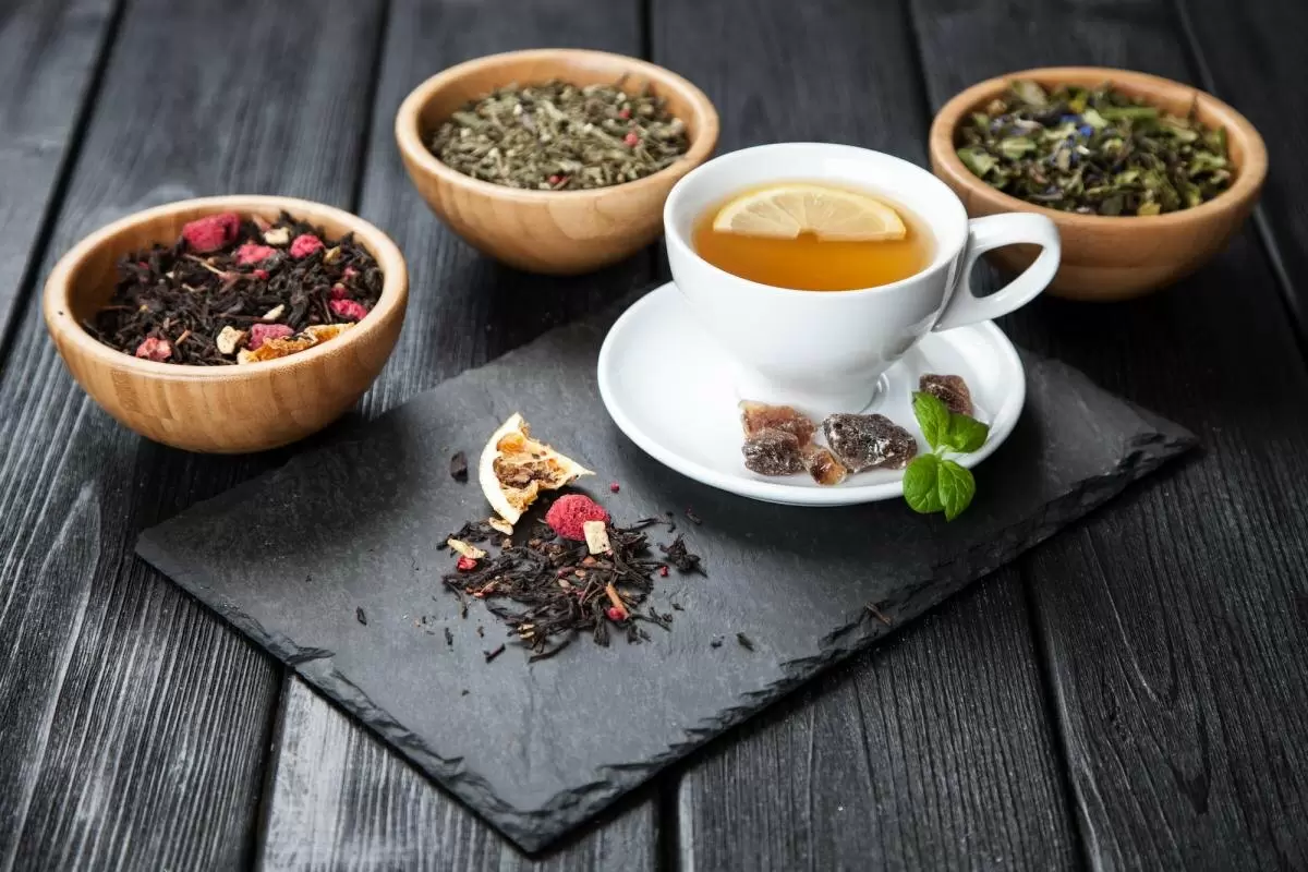 Чай и здоровье костей: новые исследования о влиянии напитка на крепость скелета