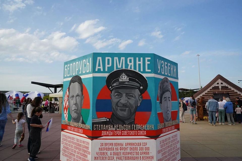 9 мая на Московской площади будут работать около 40 патриотических локаций, выставок, активностей
