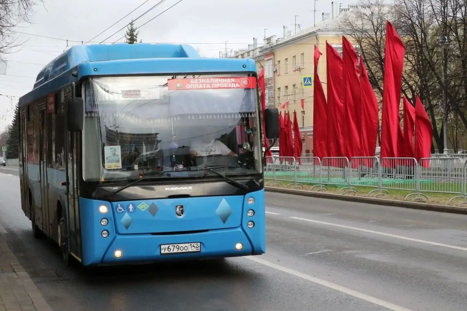 9 мая с 06:00 и до окончания праздничных мероприятий изменятся некоторые маршруты общественного транспорта