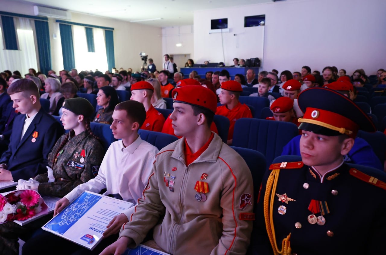 Более 2 тысяч кузбассовцев приняли участие в региональном фестивале «Победа за нами»
