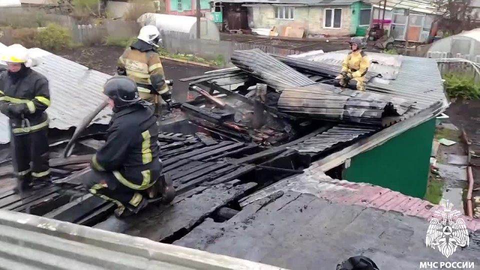 На пожаре в Юрге спасены 5 человек