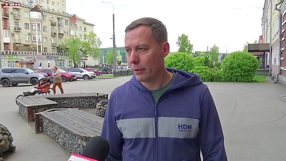 Тренировка особых спортсменов перед забегом «Дай пять!»