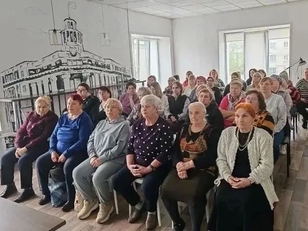 В рамках акции «Не дай себя обмануть» полицейские провели встречу с кемеровчанами