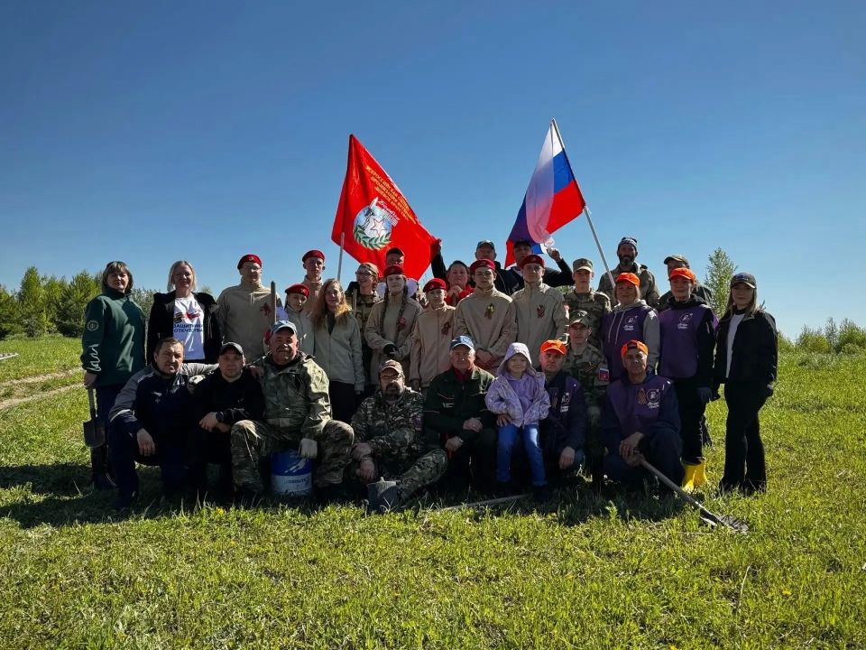Кузбасские юнармейцы присоединились к международной акции «Сад Памяти» Кузбасские юнармейцы присоединились к международной акции «Сад Памяти»