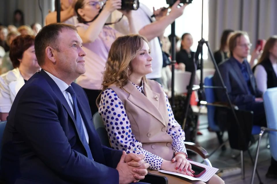 Илья Середюк: Сегодня в Кузбассе звучат последние звонки Илья Середюк: Сегодня в Кузбассе звучат последние звонки