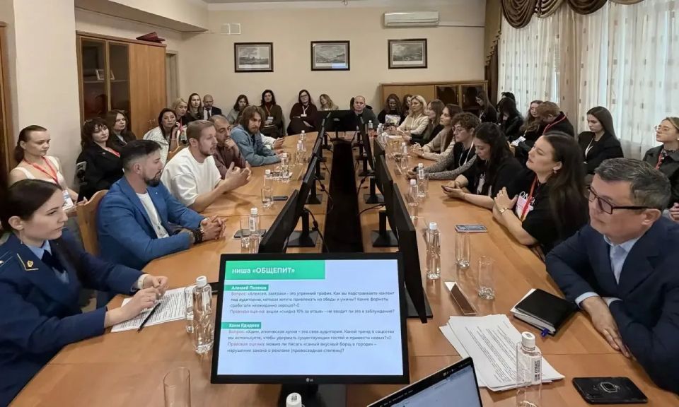Прокуратурой области в День российского предпринимательства принято участие в Кузбасском форуме креативных индустрий Прокуратурой области в День российского предпринимательства принято участие в Кузбасском форуме креативных индустрий