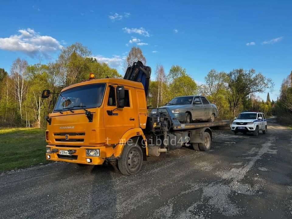 В Таштагольском округе сотрудники Госавтоинспекции отстранили от управления водителя с признаками опьянения