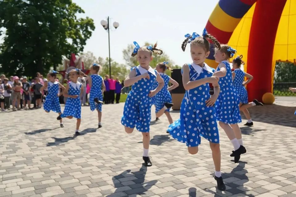 Праздничные программы в честь Международного дня защиты детей пройдут в каждом районе Кемерова Праздничные программы в честь Международного дня защиты детей пройдут в каждом районе Кемерова