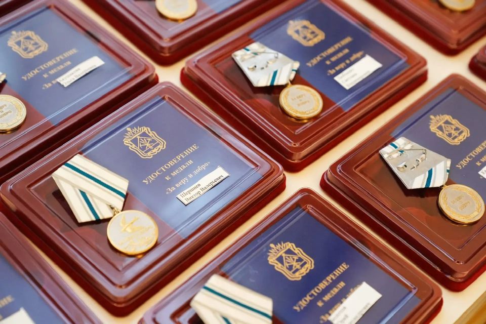 Илья Середюк: В преддверии Дня химика поздравил работников отрасли с профессиональным праздником Илья Середюк: В преддверии Дня химика поздравил работников отрасли с профессиональным праздником