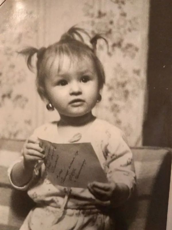 1 июня чем не повод перелистать детские альбомы, показать кадры друзьям и услышать в ответ: "Это точно ты?"