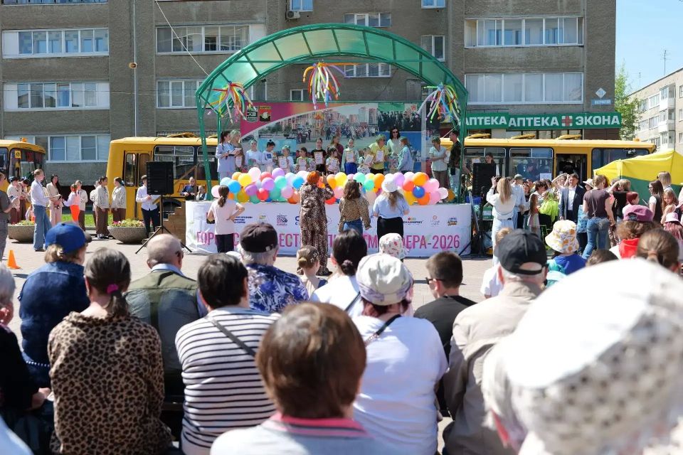 В Международный день защиты детей на улице Патриотов прошёл X фестиваль детского творчества «Ритмосфера» В Международный день защиты детей на улице Патриотов прошёл X фестиваль детского творчества «Ритмосфера»