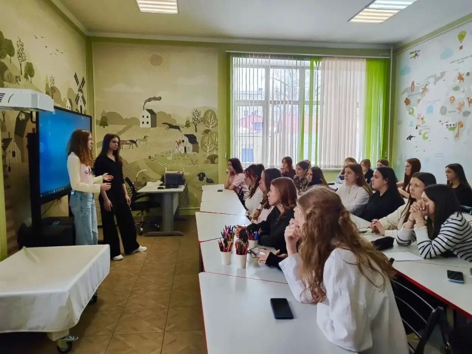 В 2027 году в Кузбассе откроется 14-й кластер «Профессионалитета» — «Вектор образования» В 2027 году в Кузбассе откроется 14-й кластер «Профессионалитета» — «Вектор образования»