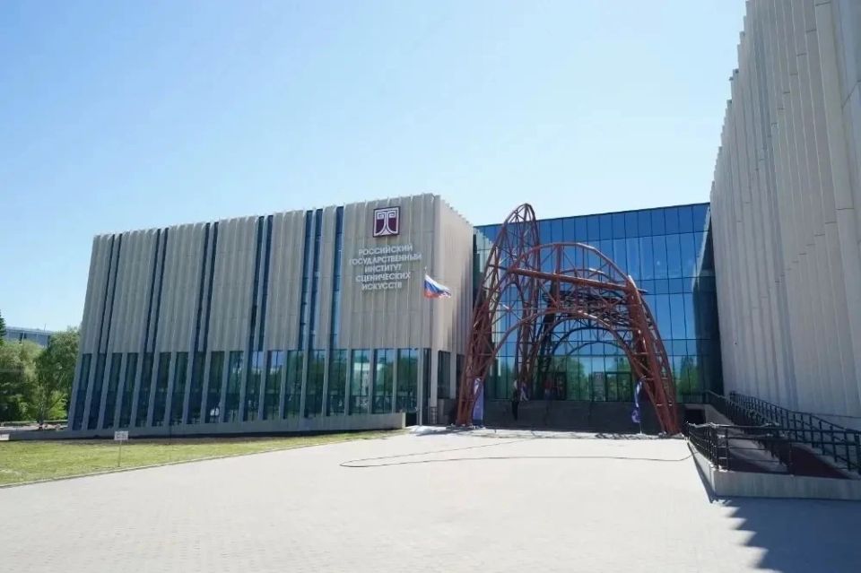 Илья Середюк: Кемерово вошел в топ-10 претендентов на звание культурной столицы России — 2028! Илья Середюк: Кемерово вошел в топ-10 претендентов на звание культурной столицы России — 2028!