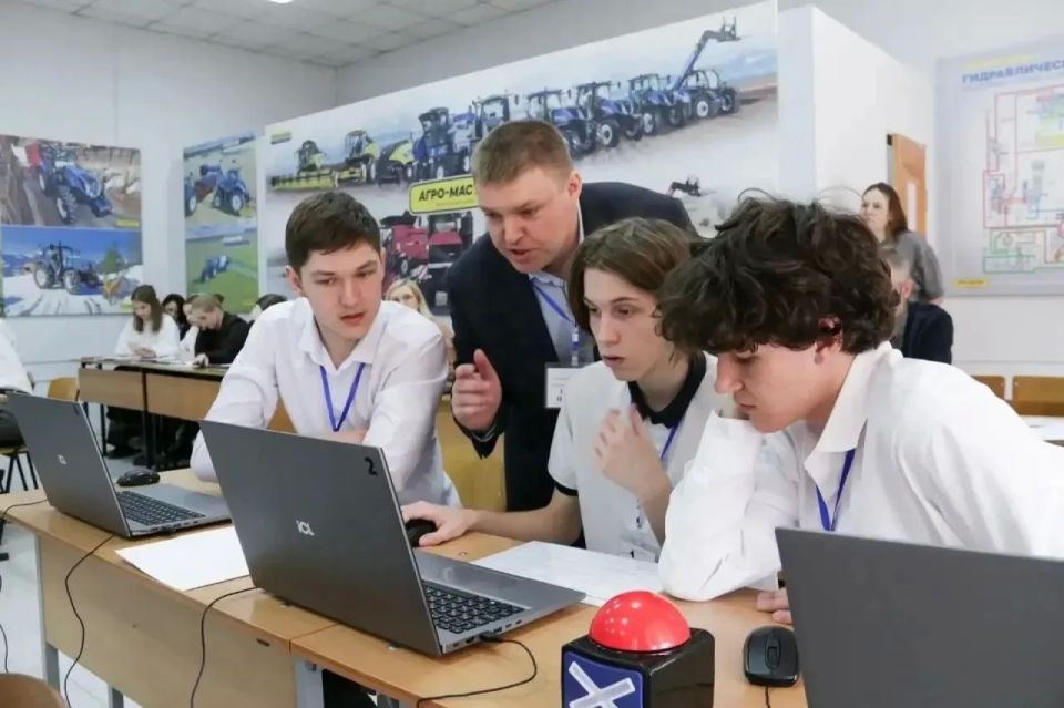 Кузбасс в финале Всероссийского конкурса «Мастер года» представит Владимир Непочатой Кузбасс в финале Всероссийского конкурса «Мастер года» представит Владимир Непочатой