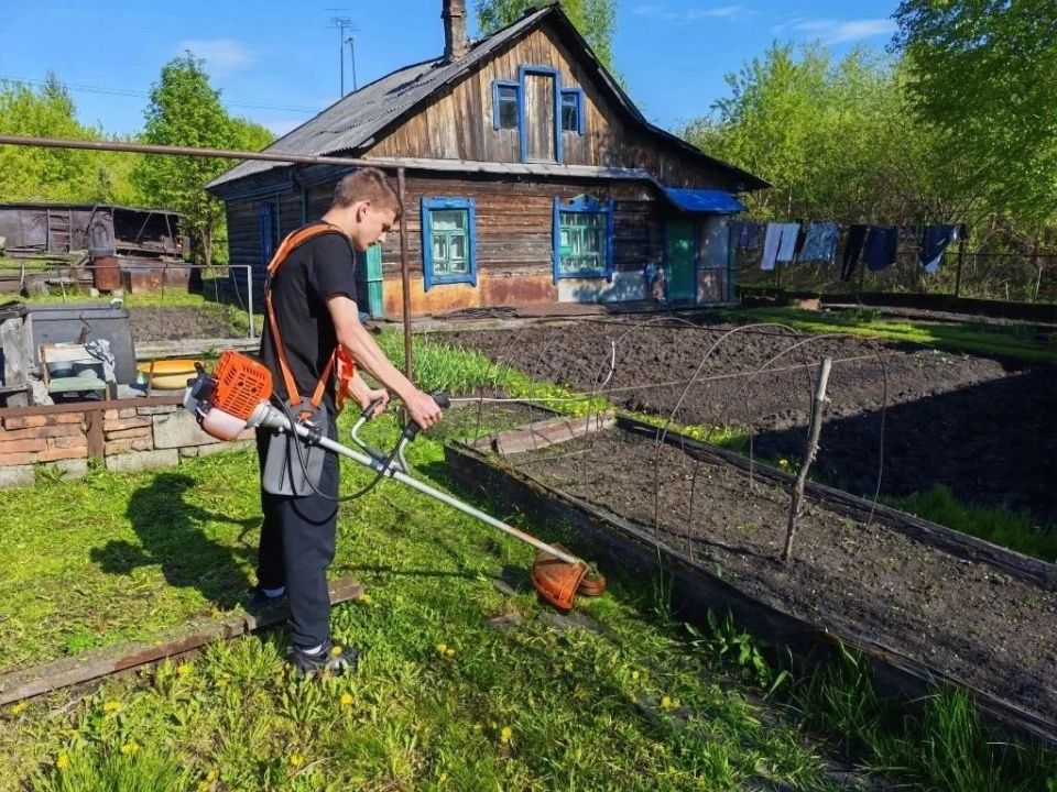 Кузбасские школьники, студенты и педагоги продолжают поддерживать участников и ветеранов спецоперации, помогают их семьям Кузбасские школьники, студенты и педагоги продолжают поддерживать участников и ветеранов спецоперации, помогают их семьям