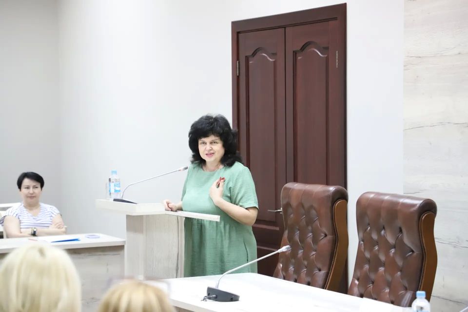 На заседании Общественного совета при Министерстве культуры и национальной политики Кузбасса рассмотрели вопросы участия педагогических работников и одарённых детей в конкурсах профессионального мастерства На заседании Общественного совета при Министерстве культуры и национальной политики Кузбасса рассмотрели вопросы участия педагогических работников и одарённых детей в конкурсах профессионального мастерства
