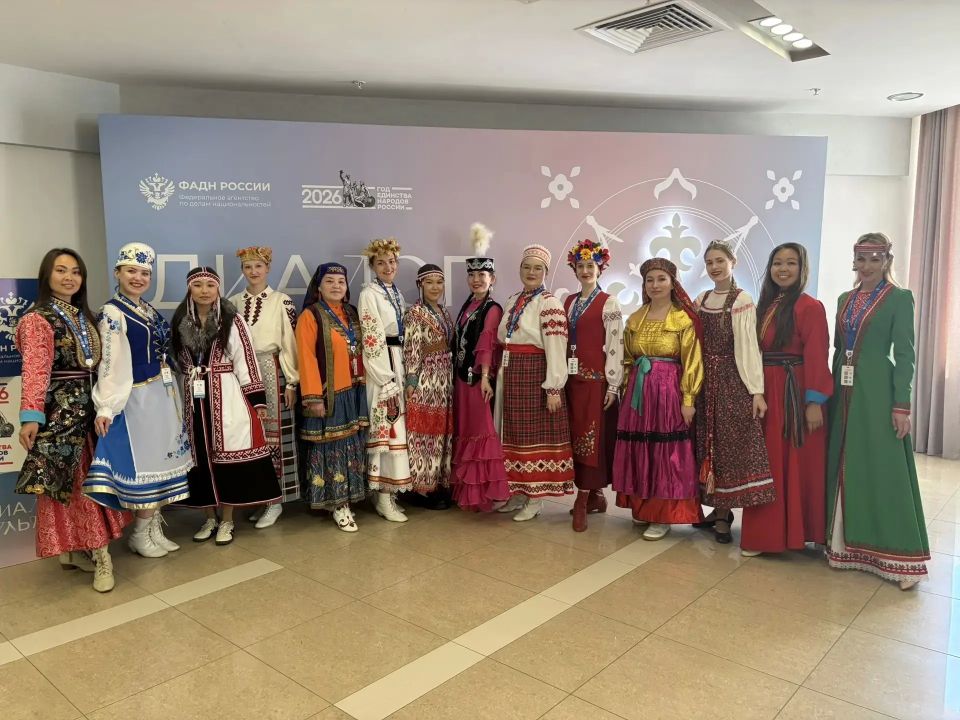 Кузбассовцы принимают участие в VI Всероссийском форуме «Диалог культур» Кузбассовцы принимают участие в VI Всероссийском форуме «Диалог культур»