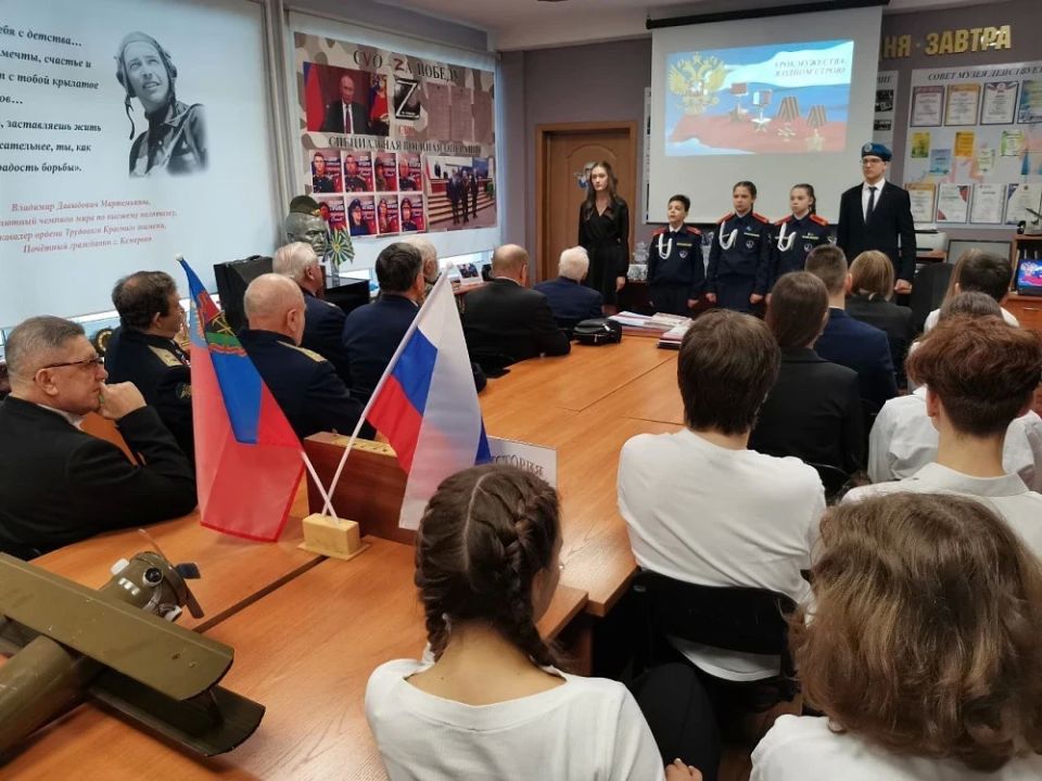 Сегодня исполнилось бы 90 лет легендарному кемеровчанину, Почетному гражданину города Кемерово Владимиру Давыдовичу Мартемьянову Сегодня исполнилось бы 90 лет легендарному кемеровчанину, Почетному гражданину города Кемерово Владимиру Давыдовичу Мартемьянову