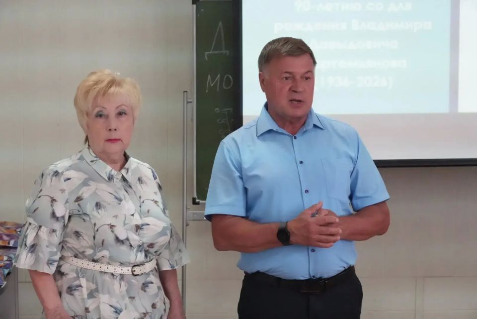 «Я Люблю тебя, небо!»: в здании регионального отделения ДОСААФ проходит фотовыставка в честь юбилея Владимира Мартемьянова «Я Люблю тебя, небо!»: в здании регионального отделения ДОСААФ проходит фотовыставка в честь юбилея Владимира Мартемьянова