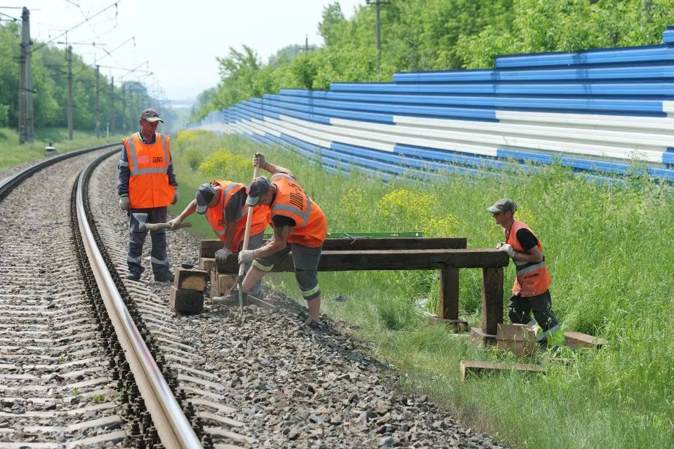 В Кемерове началось строительство еще одной остановки городской электрички - "21-й микрорайон" В Кемерове началось строительство еще одной остановки городской электрички - "21-й микрорайон"