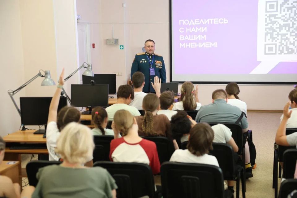 Кузбасс первым в Сибири присоединился к акции «Служу Отечеству» Кузбасс первым в Сибири присоединился к акции «Служу Отечеству»