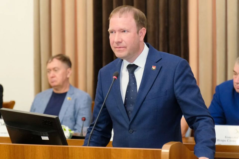 Дмитрий Анисимов: Кемеровскому городскому Совету народных депутатов — 30 лет Дмитрий Анисимов: Кемеровскому городскому Совету народных депутатов — 30 лет