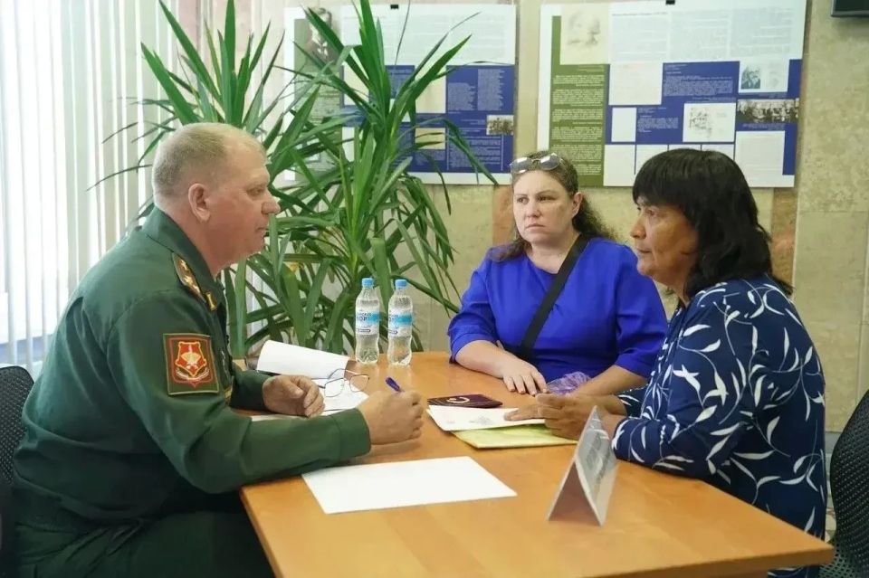 Илья Середюк: Провел в Новокузнецке выездной прием межведомственной комиссии по координации социальной поддержки участников СВО и их близких Илья Середюк: Провел в Новокузнецке выездной прием межведомственной комиссии по координации социальной поддержки участников СВО и их близких