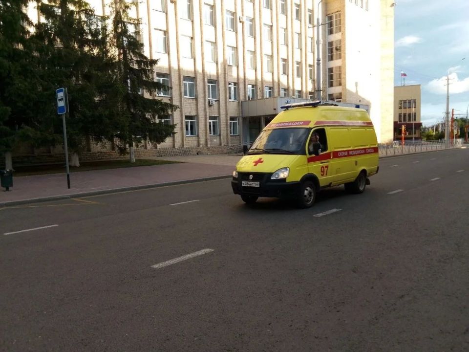 В Таштаголе 7-летний мальчик впал в кому из-за теплового удара