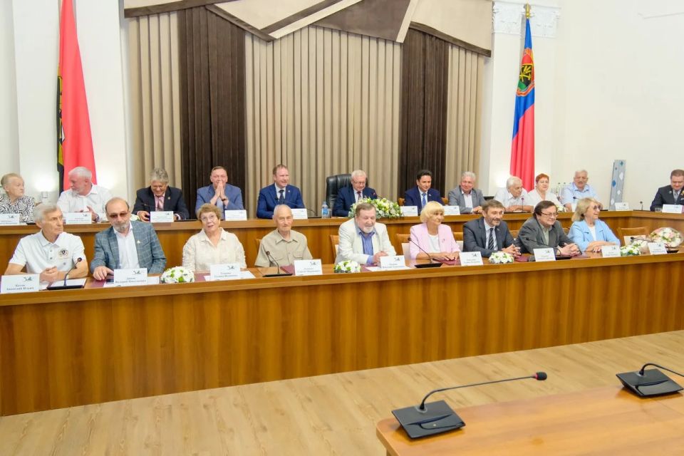 Дмитрий Анисимов: Кемеровскому городскому Совету народных депутатов — 30 лет Дмитрий Анисимов: Кемеровскому городскому Совету народных депутатов — 30 лет