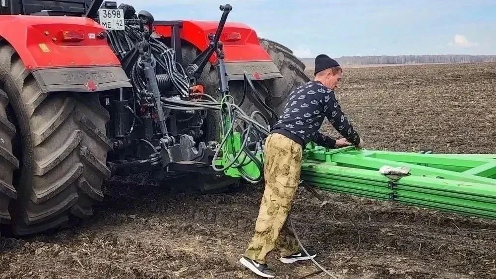 Превысили план: в Кузбассе завершена посевная Превысили план: в Кузбассе завершена посевная