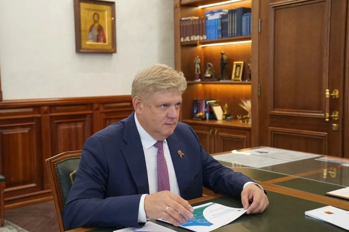 Илья Середюк: Доложил полномочному представителю Президента РФ в Сибири Анатолию Анатольевичу Серышеву о ситуации в регионе Илья Середюк: Доложил полномочному представителю Президента РФ в Сибири Анатолию Анатольевичу Серышеву о ситуации в регионе