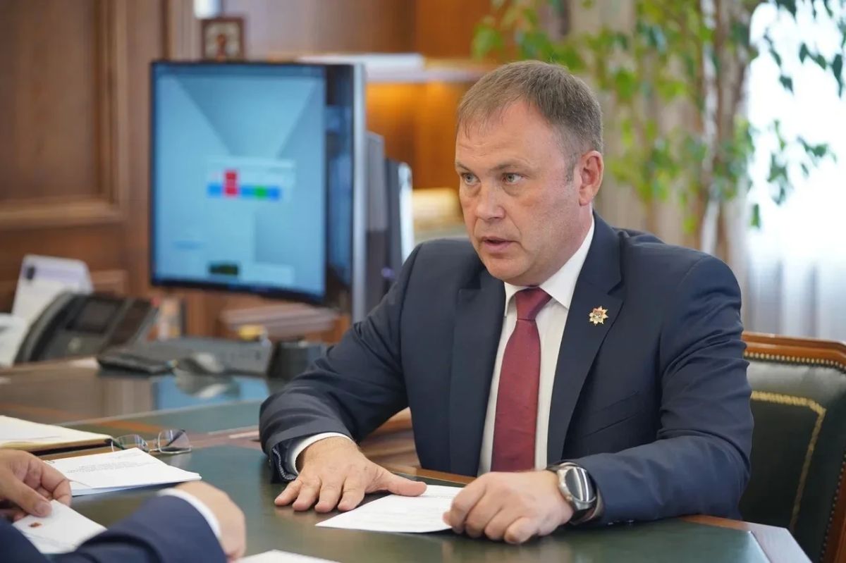 Илья Середюк: Доложил полномочному представителю Президента РФ в Сибири Анатолию Анатольевичу Серышеву о ситуации в регионе Илья Середюк: Доложил полномочному представителю Президента РФ в Сибири Анатолию Анатольевичу Серышеву о ситуации в регионе