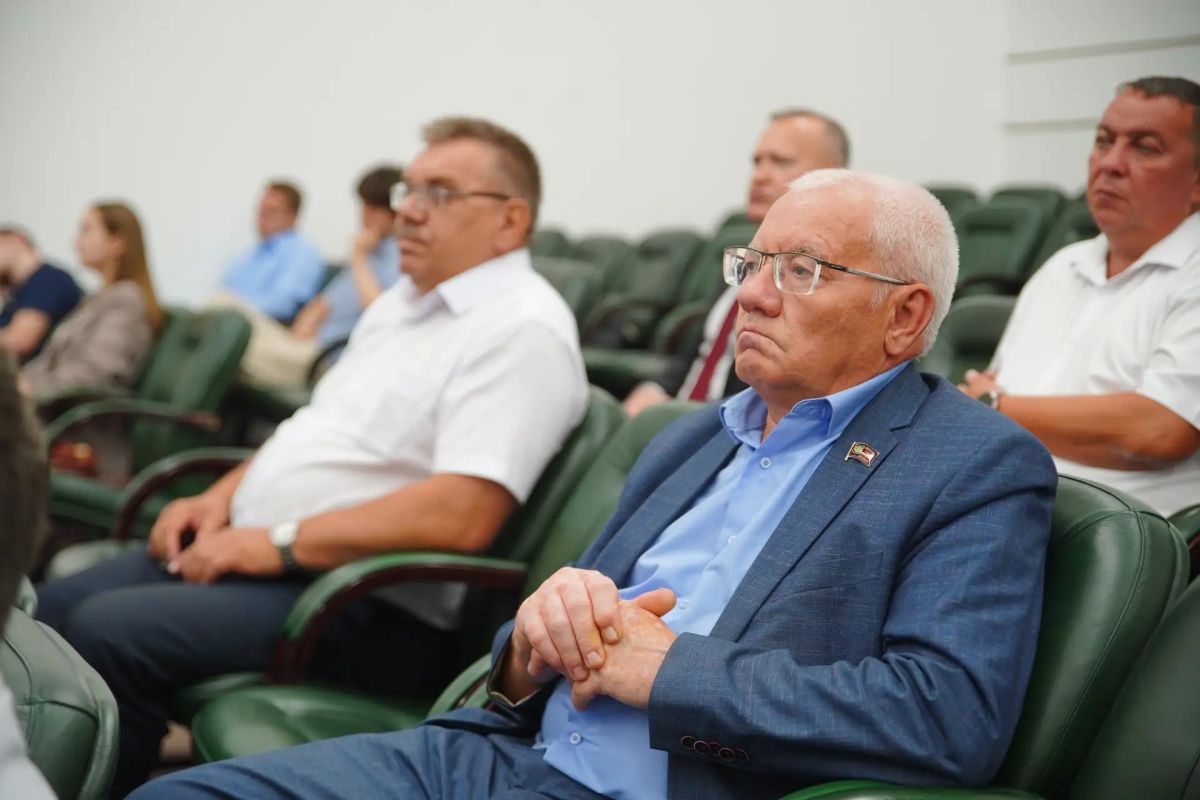 Депутаты Парламента Кузбасса расширили круг лиц, уполномоченных составлять протоколы о нарушении тишины и покоя Депутаты Парламента Кузбасса расширили круг лиц, уполномоченных составлять протоколы о нарушении тишины и покоя